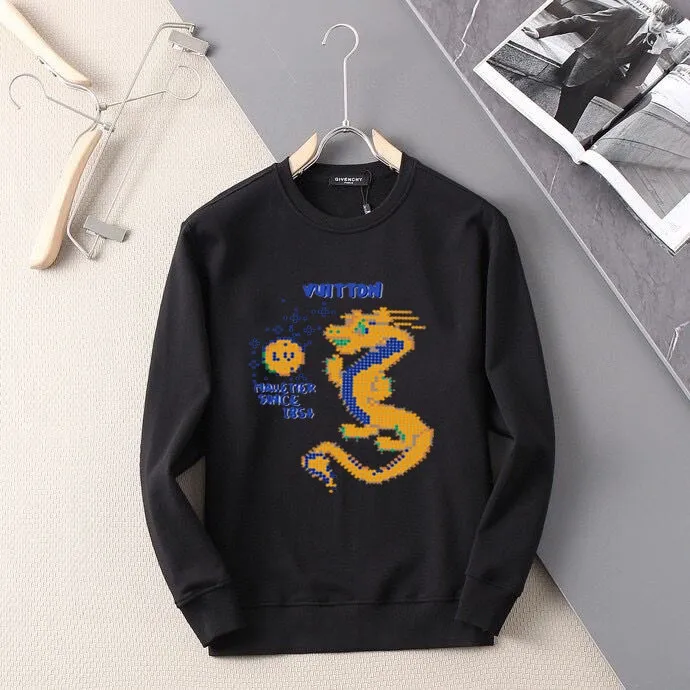 🅿️220 brand [LV Louis Vuitton] (good news for fat people) 2025ss autumn latest long-sleeved round-neck sweatshirt, on sale simultaneously on the official website. Refreshing and breathable. Made of top Tencel Roman. Comfortable and soft. 3D three-dimensional clarity. Super fashion sense. Great for gifting and keeping for yourself. Size: M-5XL (can wear up to 220 pounds)